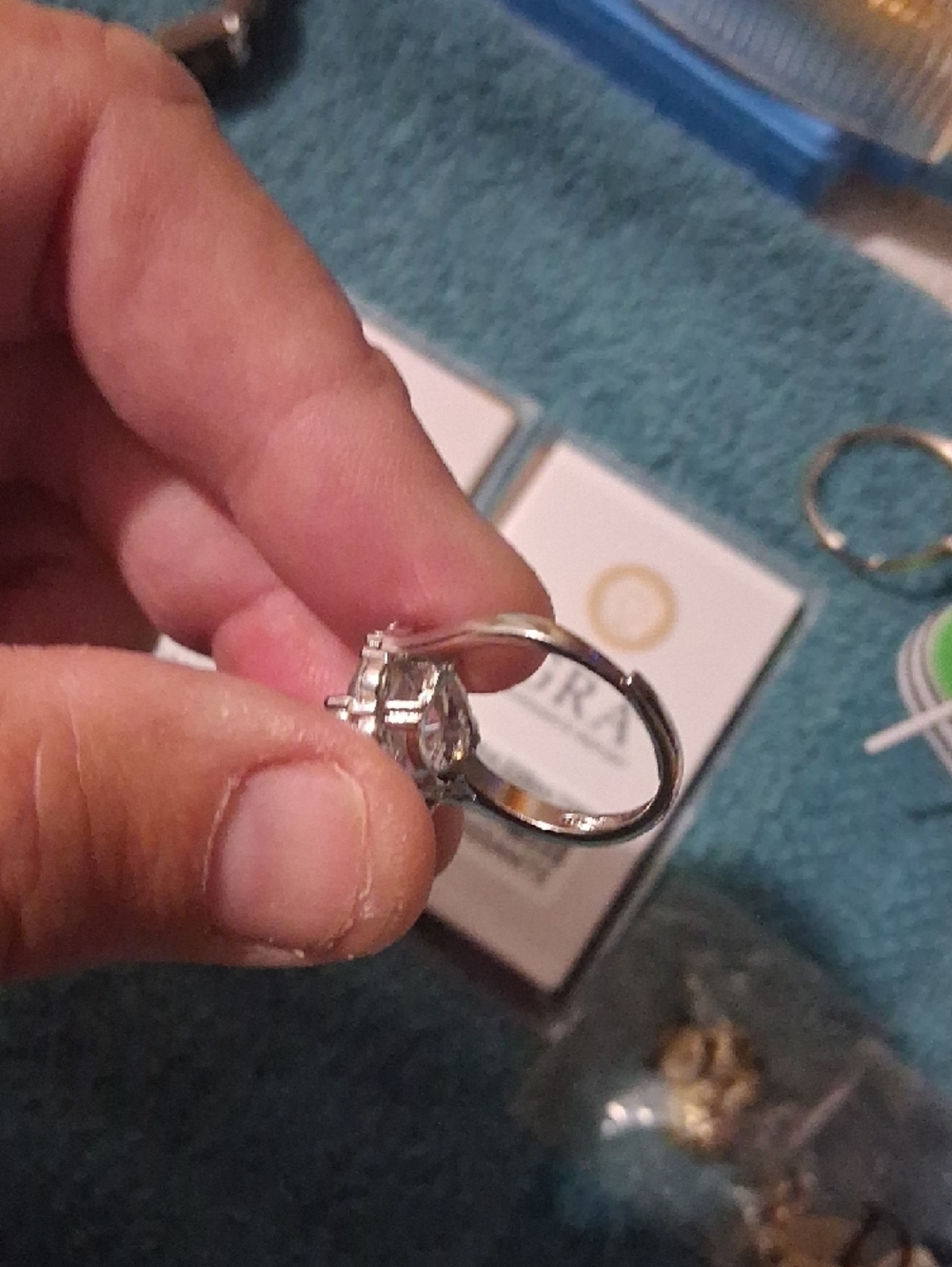 RETAIL 299.00 .GRA Moissanite Halo Statement Ring in Silver3KT. S925. - Picture 3 of 5
